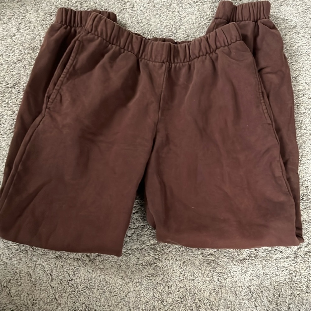 Brandy Rosa sweats